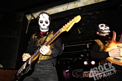 Los Tiki Phantoms (El Caníbal y El Jíbaro)