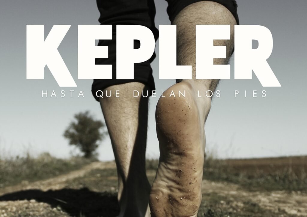 Kepler Hasta Que Duelan Los Pies - PORTADA